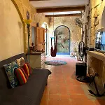 1500 Little Pink House In Creek Сasa de vacaciones *
