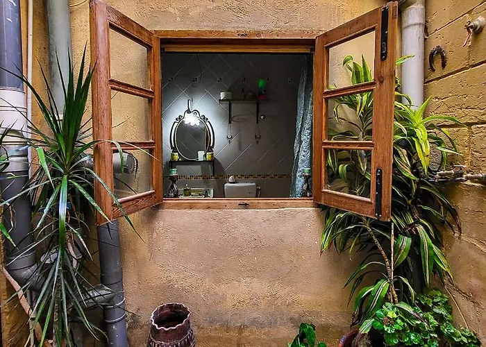 1500 Little Pink House In Creek Ferienhaus Kalkara