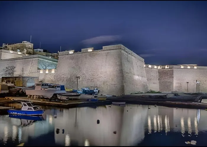 Vakantiehuis 1500 Little Pink House In Creek *